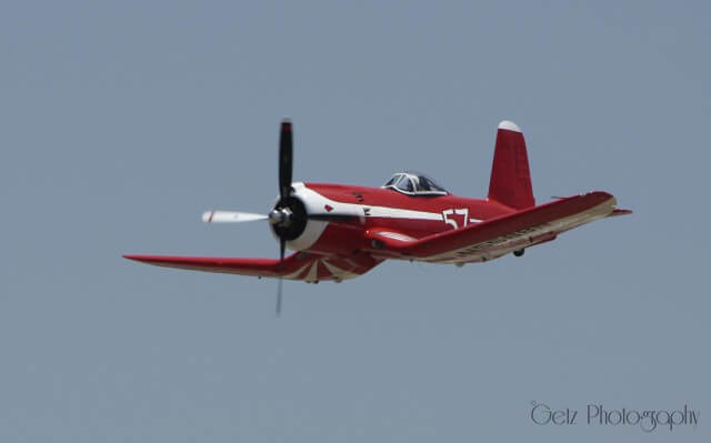 Airplane — photograph 10
