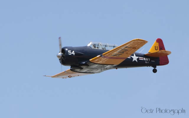 Airplane — photograph 16
