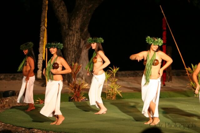 Luau, Maui, Hawaii — photograph 7